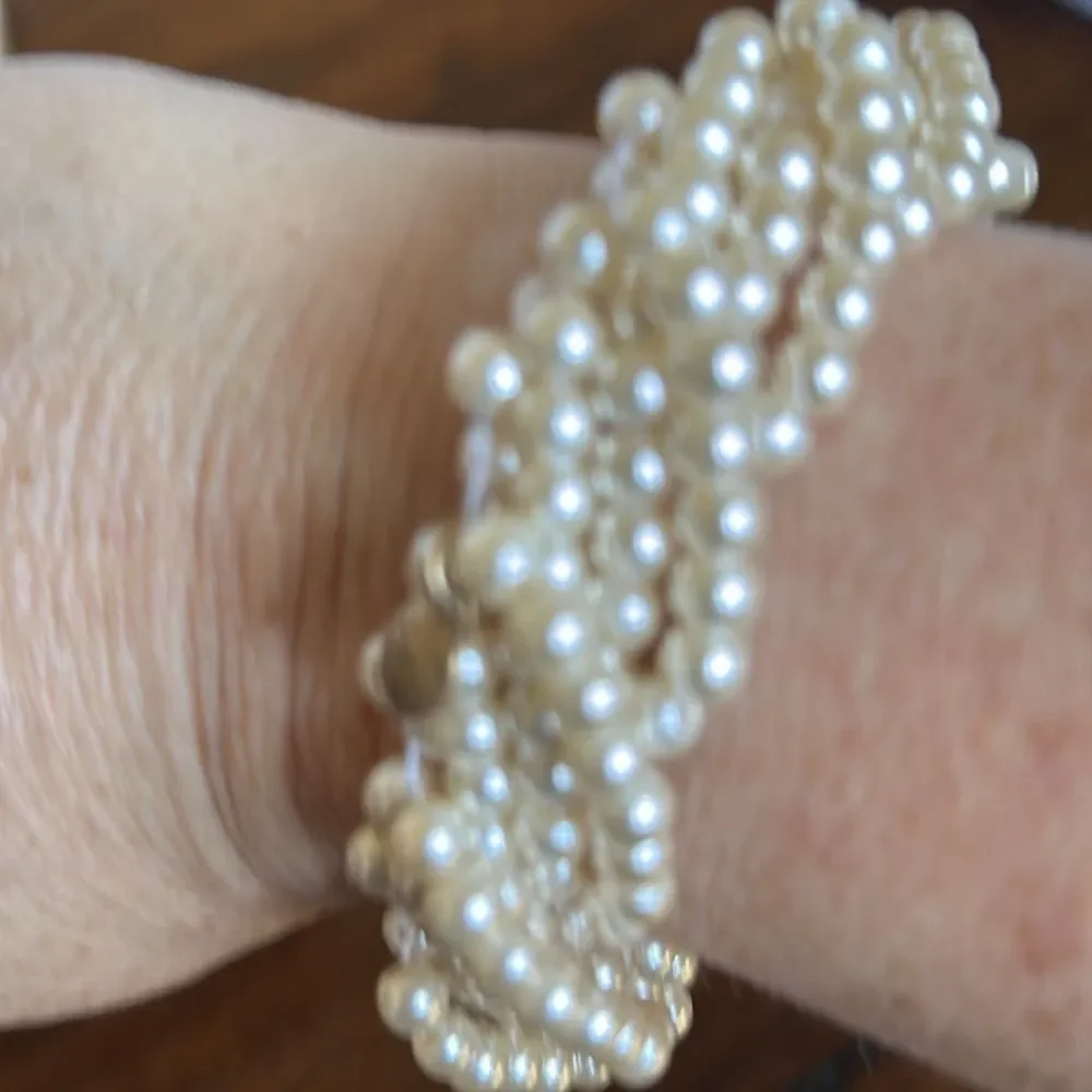 J Crew Bracelet Faux Pearl Beaded Stretch  Twisted Multistrand Gold Tone